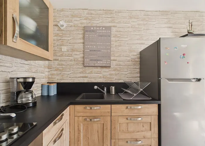 Сasa de vacaciones 100m De La - Maison Pour 4 A St Hilaire