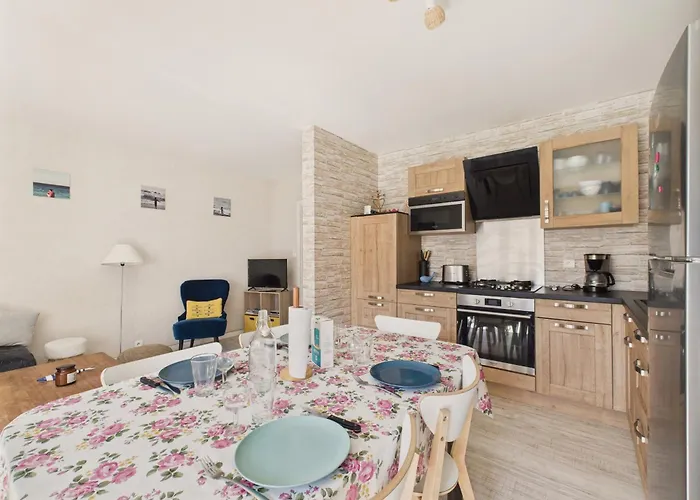 Сasa de vacaciones 100m De La - Maison Pour 4 A St Hilaire